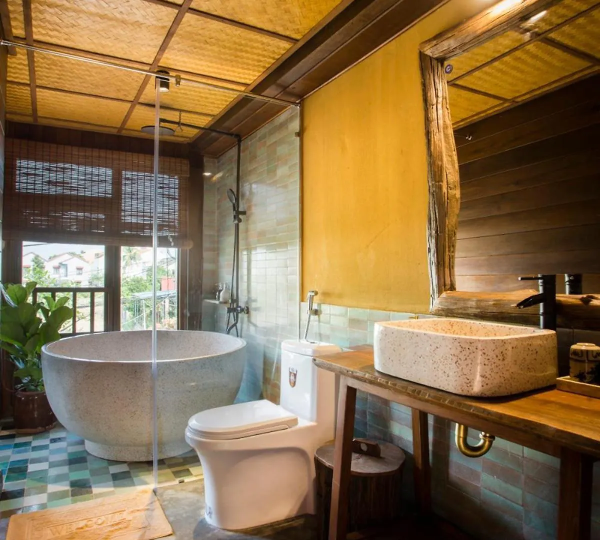Hotel Hoi An Hidden Boat